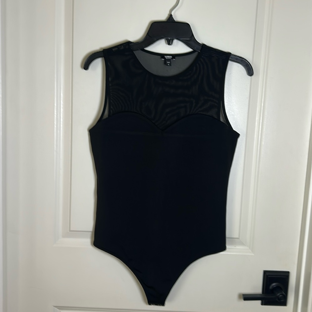 Express Body Contour Black Mesh Yoke sleeveless Bodysuit Size M